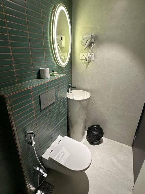 Apartment Zenn Pvt With Balcony Smart Tv Wifi Ac Pune