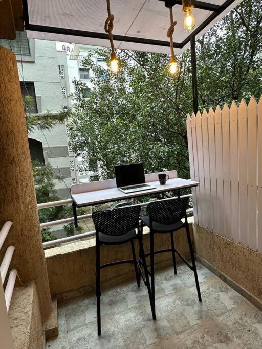 Zenn Pvt With Balcony Smart Tv Wifi Ac